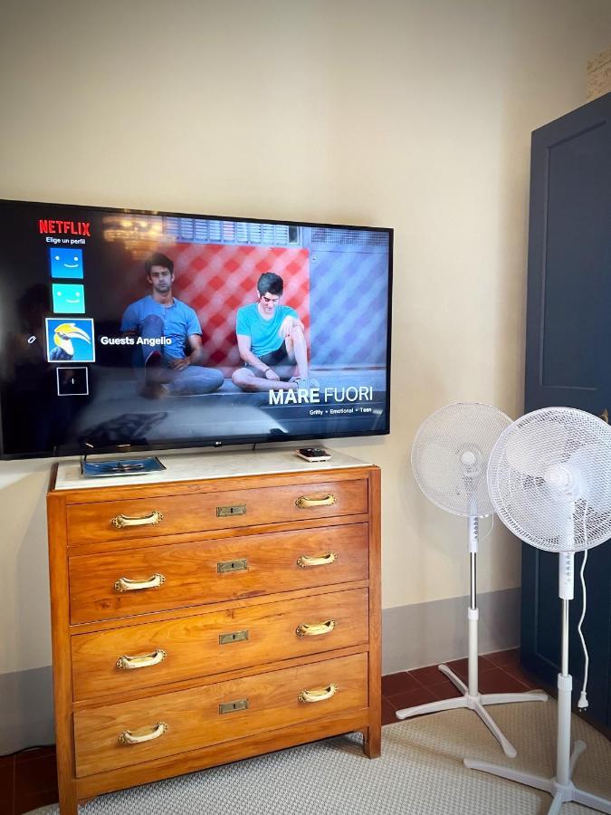 Luxury Apartment Angelio Barga Zewnętrze zdjęcie