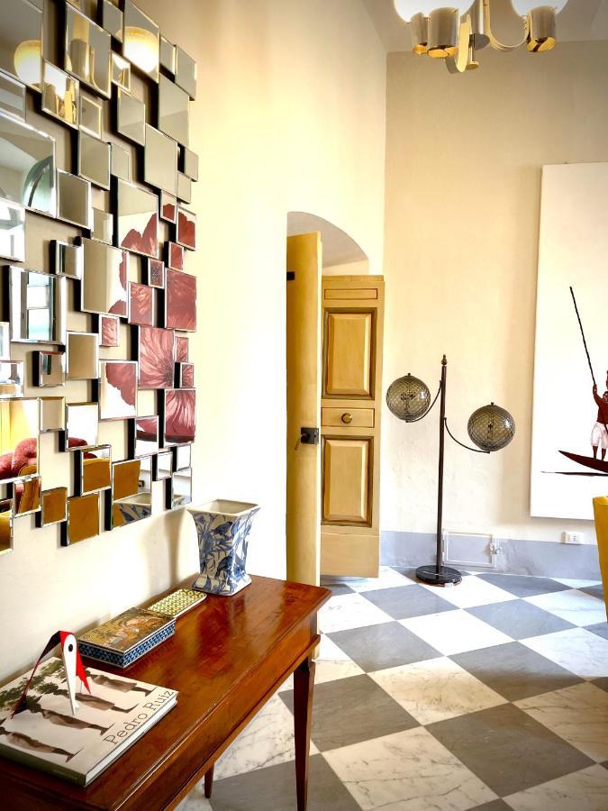 Luxury Apartment Angelio Barga Zewnętrze zdjęcie