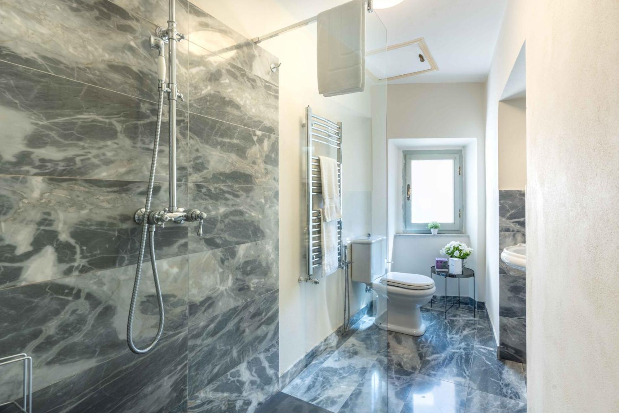 Luxury Apartment Angelio Barga Zewnętrze zdjęcie